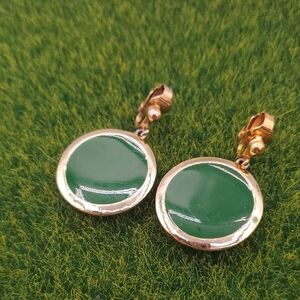 Elegant Green and Gold Tone Dangle  Earrings E778